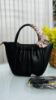 Picture of Aiyi Bran Cute Zigzag Surface Hand Bag PU Leather Purse Hand Purse (SP-2050)