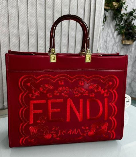 Picture of FENDI Brand Large Size Tote Bag Exclusive Bag