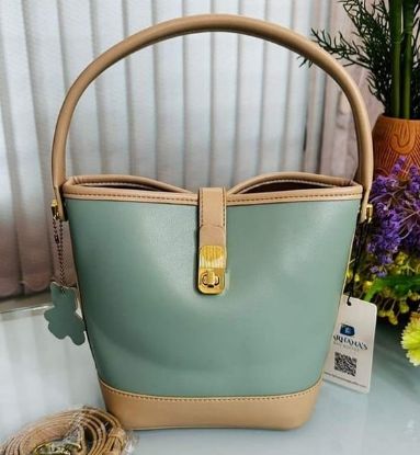 Picture of Processing Leather Bag Open Chambered Bag Tube Style 