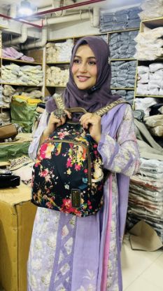 Picture of Shishang Sanyuetian	Backpack Printed Parachute Fabric Bag