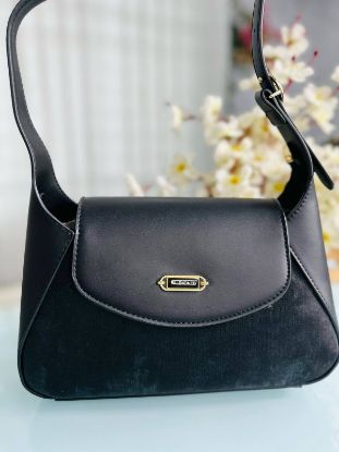 Picture of Valendnee premium Quality Tote Black Bag