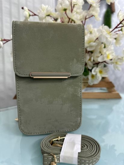 Picture of Raccoita Plastica Brand Flap Synthetic Leather Green Mobile Bag