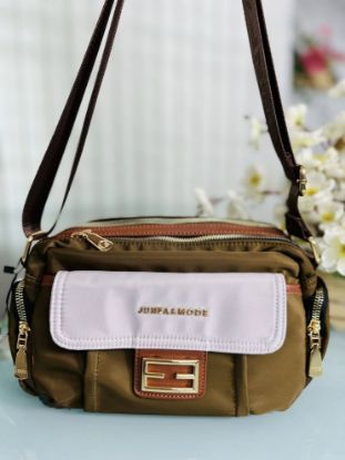 Picture of JUNFA & MODE High Quality Fabric Brown Bag ( Font Metal Snap)