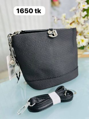 Picture of Bucket Shape Puff Leather Premium Hand Black Bag 