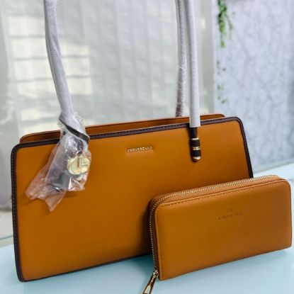 Picture of Chris Bella Luxurious Brown Shoulder Bag – Classic Style Meets Everyday