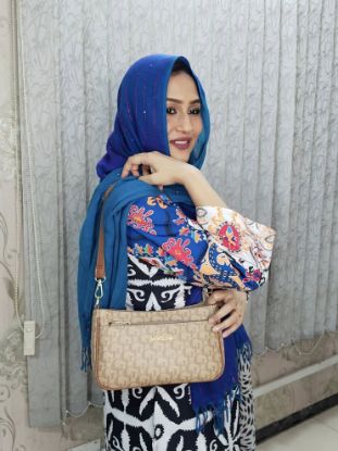 Picture of Yagelaishi Leather Bag