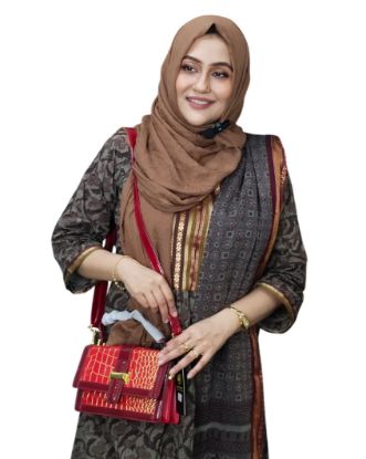 Picture of Brandon Loe Hand Bag